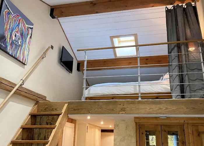 Oree Studio Mezzanine
